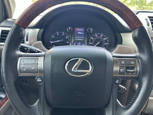 Used 2011 Lexus GX 460 Premium AWD/4WD image 37