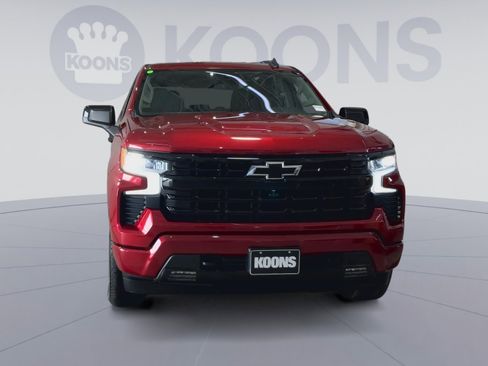 Used 2024 Chevrolet Silverado 1500 RST w/ Convenience Package II image 4