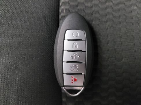 Used 2021 Nissan Sentra S image 32