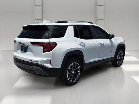 Certified 2025 GMC Terrain Elevation w/ Elevation Premium Package FWD image 5