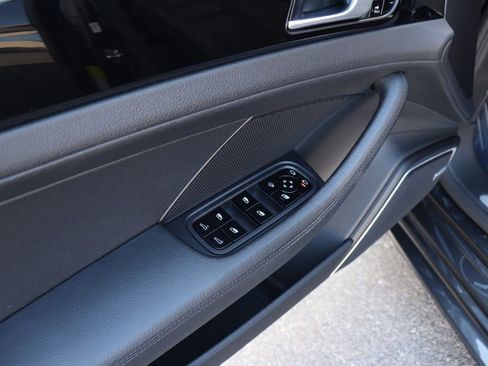 Used 2018 Porsche Panamera 4S w/ Premium Package Plus AWD/4WD image 38