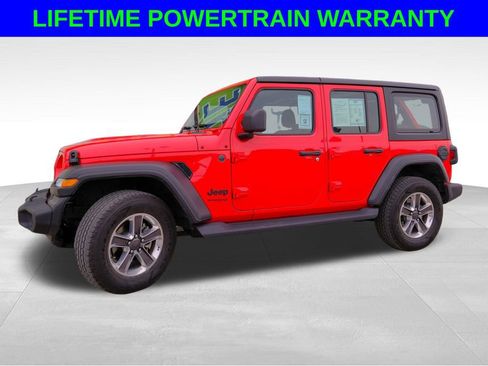 Used 2022 Jeep Wrangler Unlimited Sport image 2