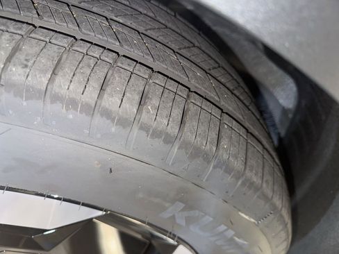 New 2026 Kia EV9 Wind image 11