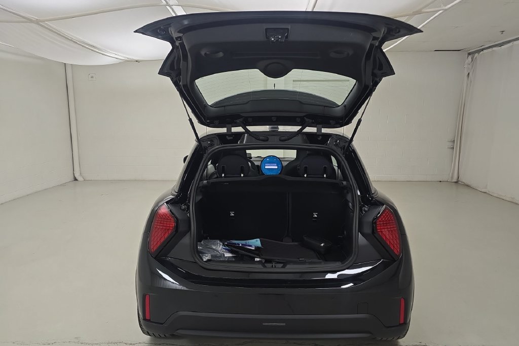 New 2027 MINI Cooper 2-Door Hardtop FWD image 27
