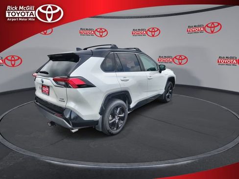 Used 2021 Toyota RAV4 XSE w/ XSE Grade Weather Package AWD/4WD image 8