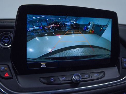 Used 2024 Chevrolet Blazer RS w/ Enhanced Convenience Package FWD image 21