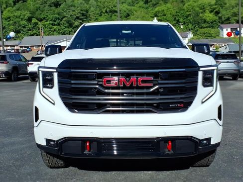 New 2026 GMC Sierra 1500 AT4 w/ AT4 Premium Package AWD/4WD image 10