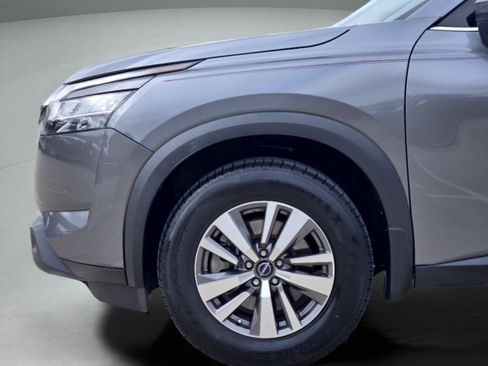Used 2023 Nissan Pathfinder SL AWD/4WD image 30