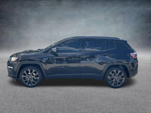 Used 2021 Jeep Compass Latitude FWD image 2
