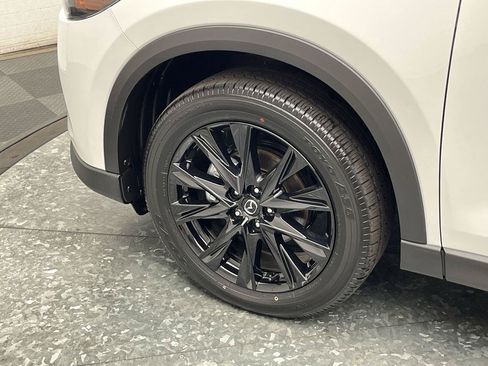 Certified 2025 MAZDA CX-5 Carbon Edition AWD/4WD image 33