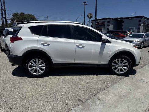 Used 2014 Toyota RAV4 Limited w/ Technology Package FWD image 4