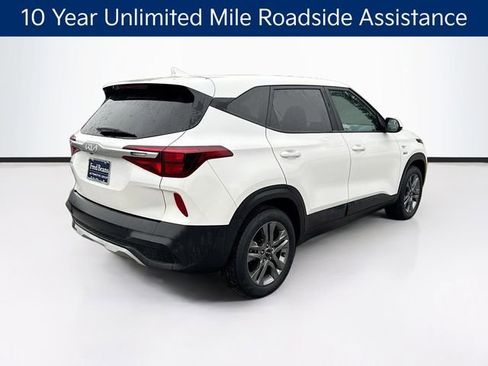Certified 2022 Kia Seltos LX image 7