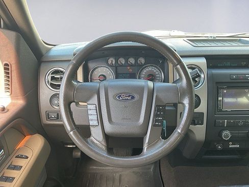 Used 2010 Ford F150 XLT AWD/4WD image 9