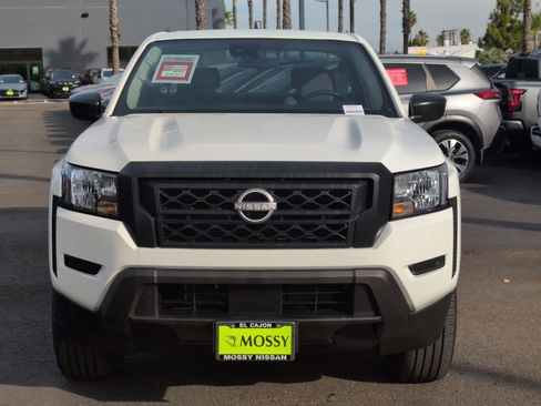 Certified 2024 Nissan Frontier S w/ Technology Package image 4