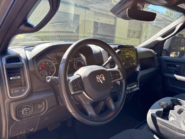 Used 2026 RAM 3500 Tradesman AWD/4WD image 17