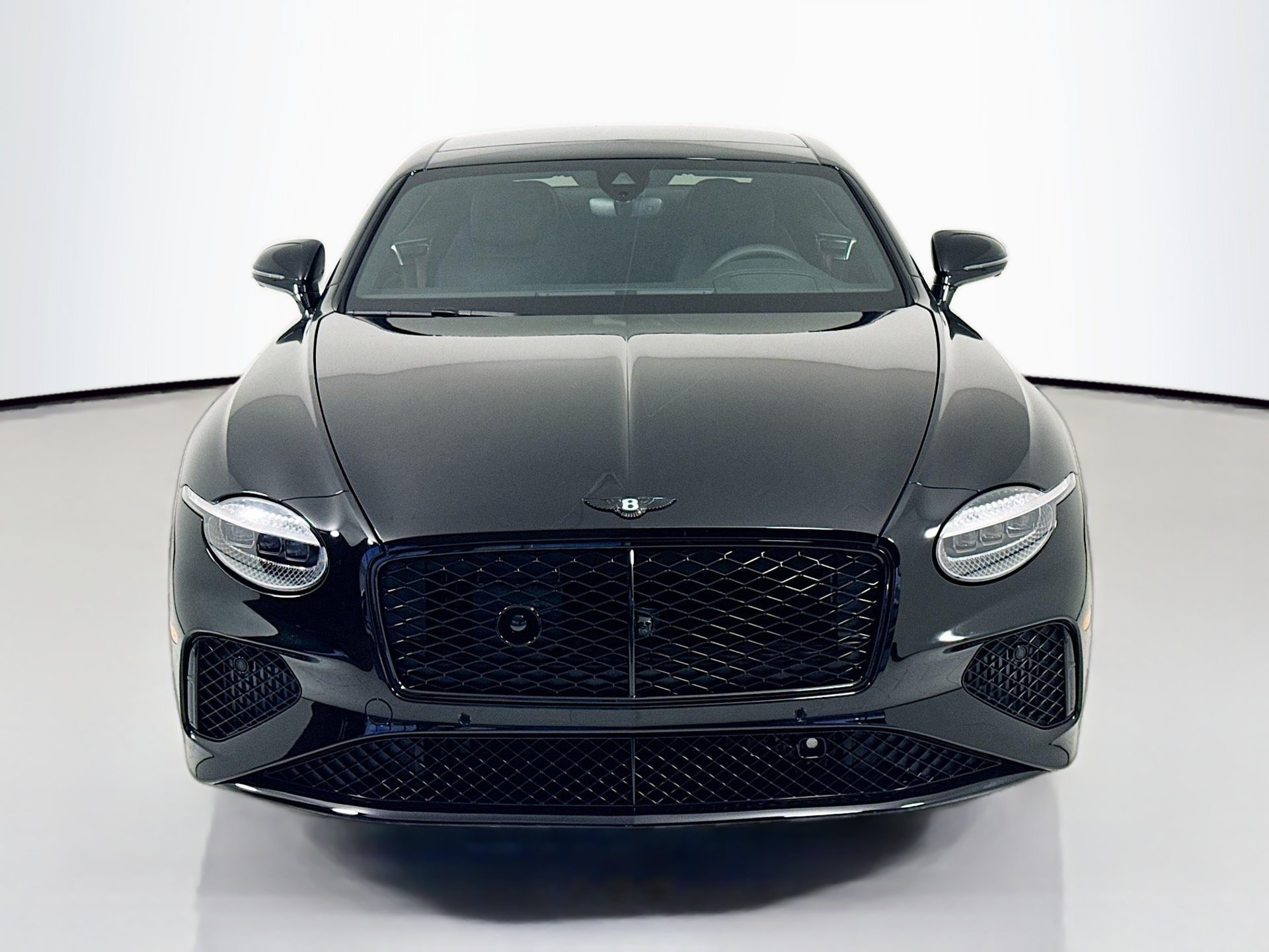 Used 2025 Bentley Continental GT AWD/4WD image 2