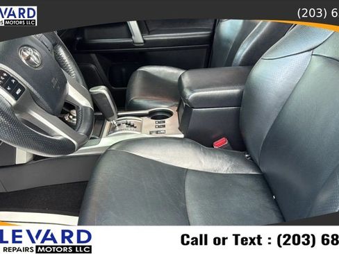 Used 2012 Toyota 4Runner Limited AWD/4WD image 29