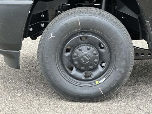 New 2026 RAM 2500 Tradesman AWD/4WD image 8