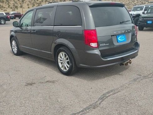 Used 2019 Dodge Grand Caravan SXT image 5