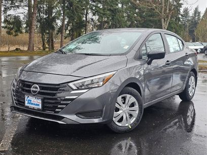 New 2025 Nissan Versa S w/ Trunk Package