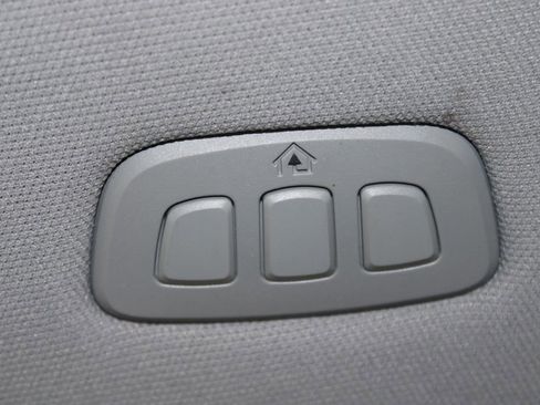 Certified 2023 Ford F150 Lariat image 41