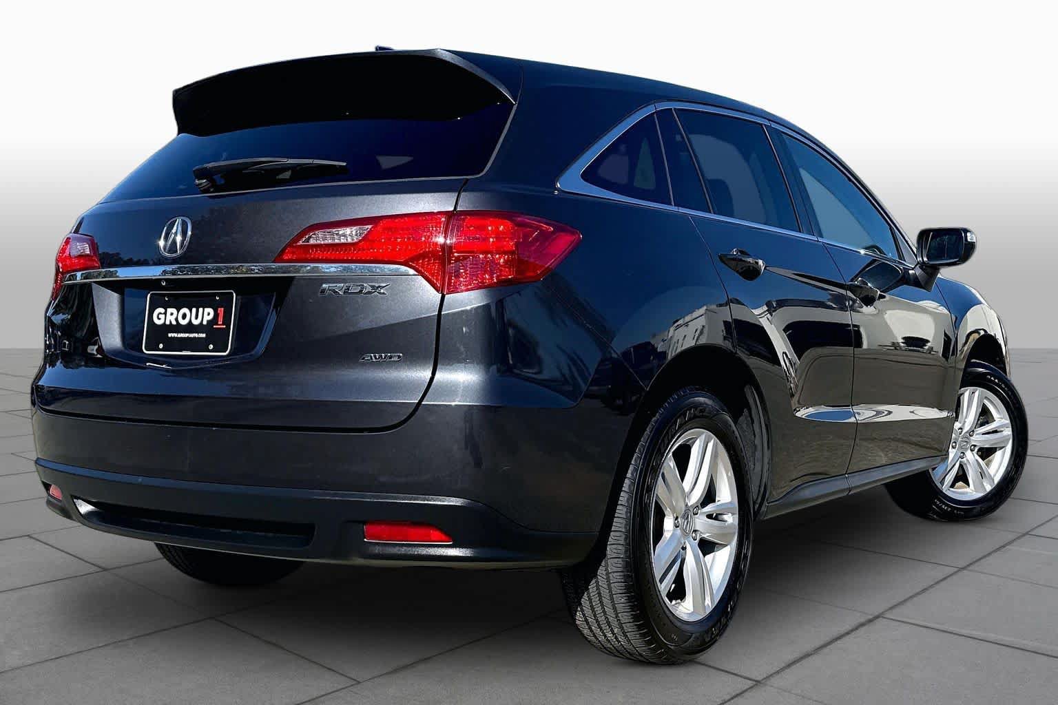 Used 2015 Acura RDX w/ Technology Package AWD/4WD image 12