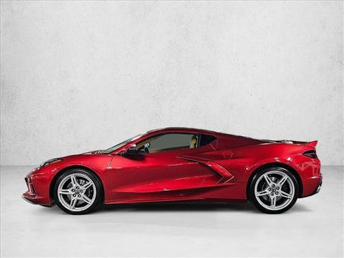 Used 2022 Chevrolet Corvette Stingray Premium Cpe w/ Z51 Performance Package RWD image 10