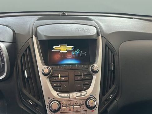 Used 2015 Chevrolet Equinox LT w/ Driver Convenience Package AWD/4WD image 10