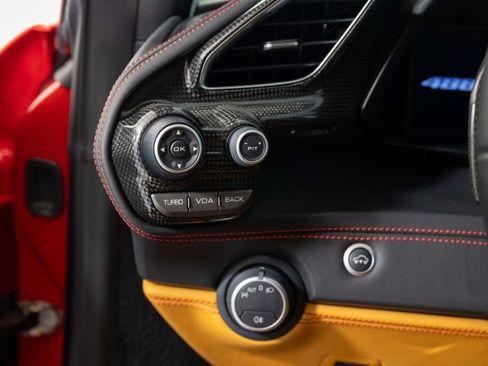 Used 2017 Ferrari 488 GTB RWD image 50