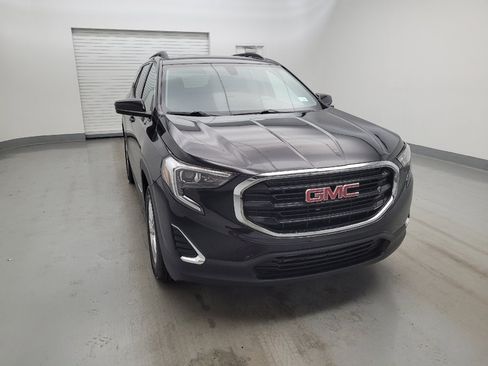 Used 2019 GMC Terrain SLE w/ Driver Convenience Package FWD image 14