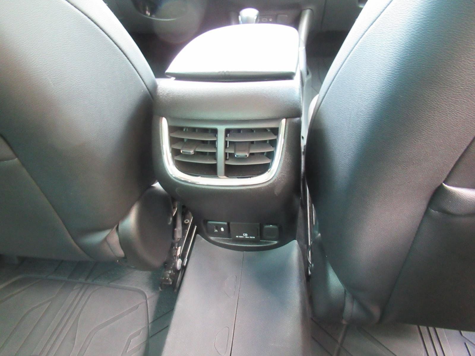 Used 2022 Chevrolet Malibu Premier FWD image 32