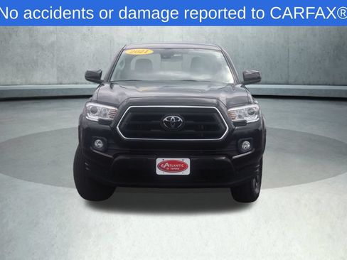 Used 2021 Toyota Tacoma SR5 AWD/4WD image 2