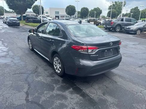 Used 2024 Toyota Corolla LE FWD image 7