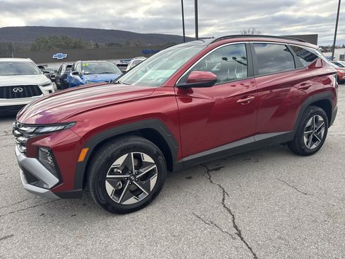 Certified 2025 Hyundai Tucson SEL image 8