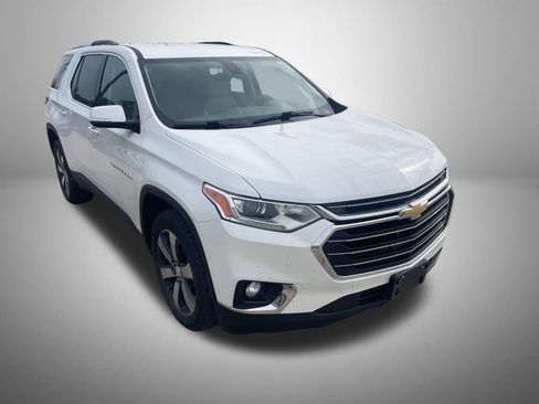 Used 2018 Chevrolet Traverse LT FWD image 5