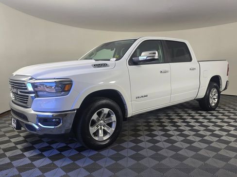Used 2022 RAM 1500 Laramie AWD/4WD image 7