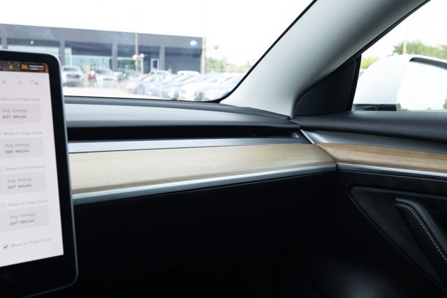 Used 2023 Tesla Model 3 Standard Range RWD image 28