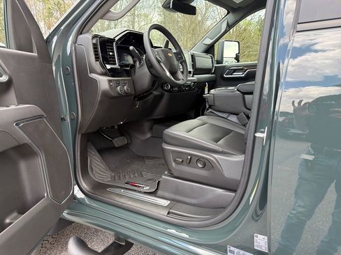 New 2025 Chevrolet Silverado 2500 LT w/ All Star Edition image 13