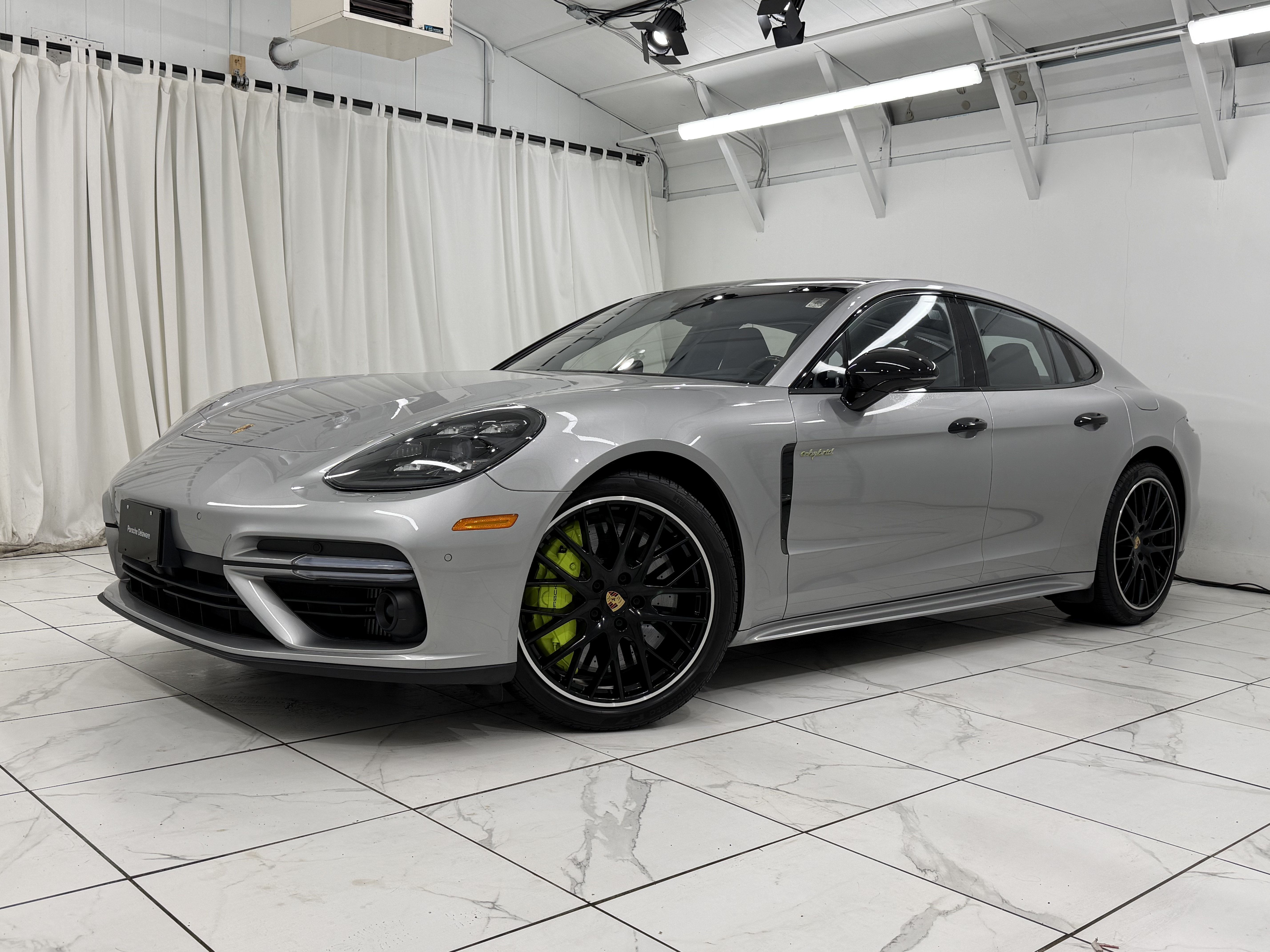Used 2019 Porsche Panamera Turbo S AWD/4WD image 1