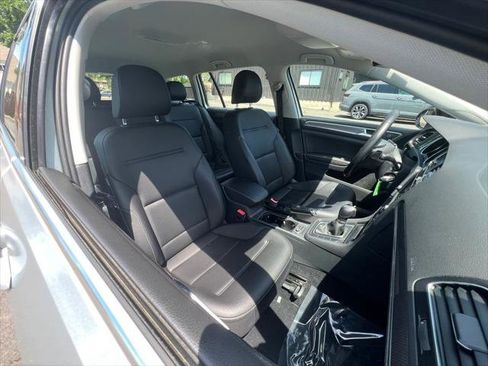 Used 2017 Volkswagen Golf Alltrack S AWD/4WD image 22