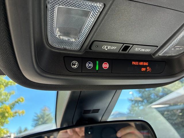 Used 2022 Chevrolet Traverse LT AWD/4WD image 30