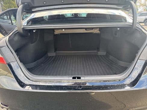 Used 2020 Toyota Camry XSE w/ Navigation Package image 12