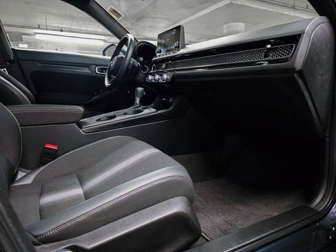 Certified 2024 Honda Civic Sport image 35