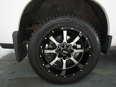 Used 2022 Chevrolet Silverado 1500 High Country w/ High Country Premium Package image 19