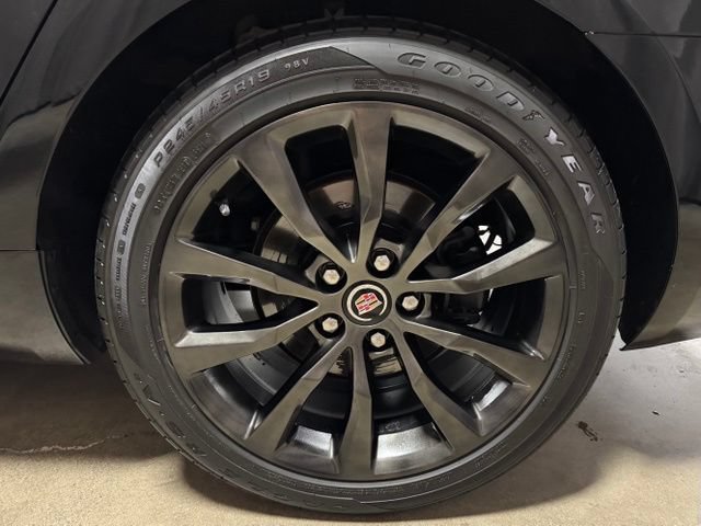 Used 2016 Cadillac XTS Luxury w/ Driver Awareness Package FWD image 36