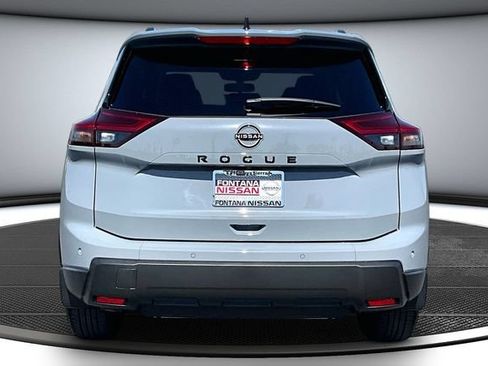 New 2026 Nissan Rogue Dark Armor FWD image 4