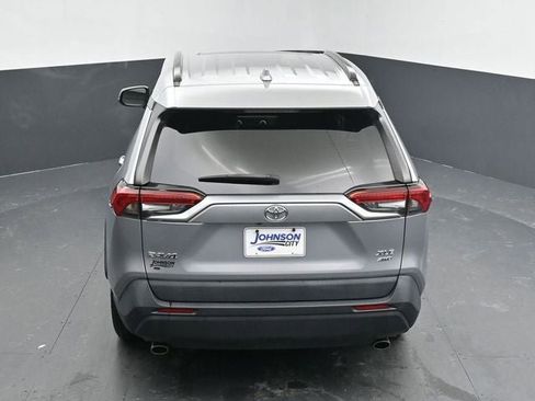 Used 2021 Toyota RAV4 XLE image 25