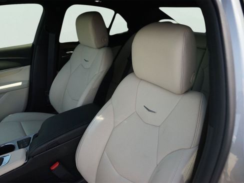 Used 2025 Cadillac CT4 Premium Luxury w/ Technology Package RWD image 10