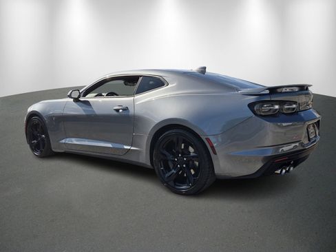 Used 2019 Chevrolet Camaro SS image 5