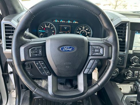 Used 2016 Ford F150 XLT w/ Equipment Group 302A Luxury image 26